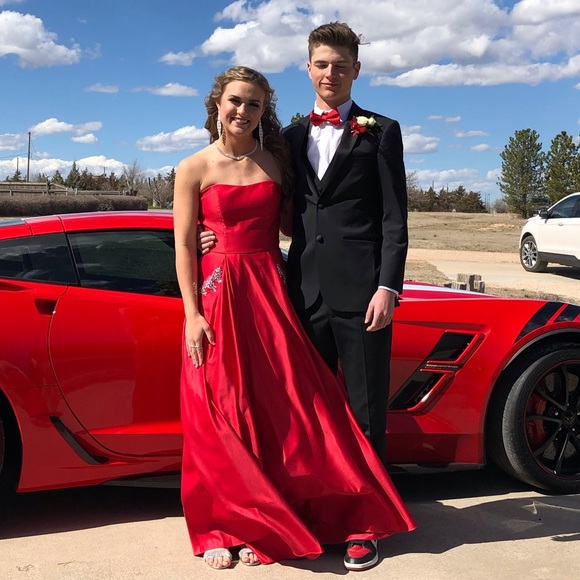 Prom Dress - Picture 3 of 3